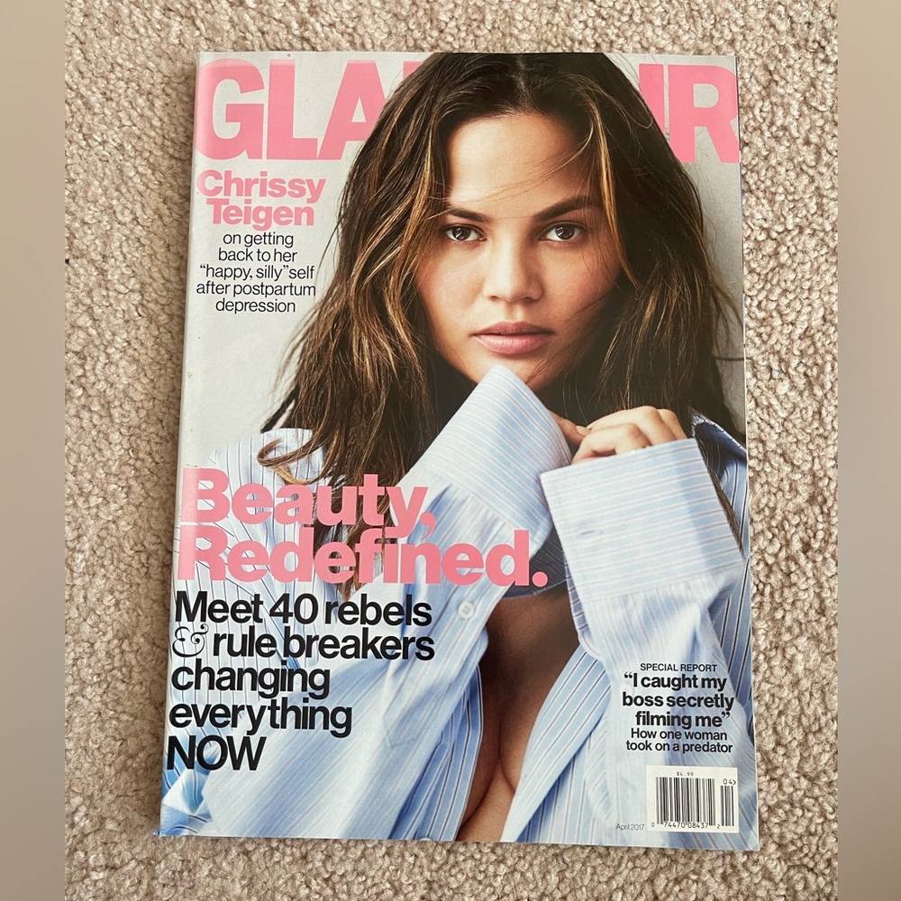 Glamour Magazine Collection - Picture 8 of 9